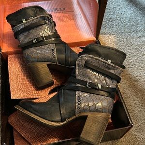 Freebird baker 8 boots leather snakeskin
